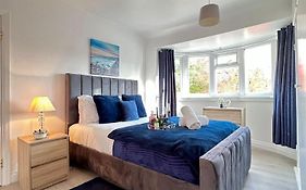 Luxurious Family Home In West Midlands